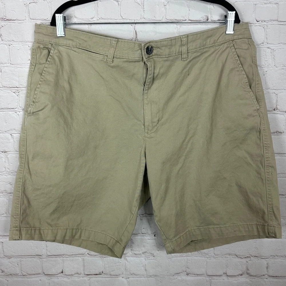 George Men's Chino‎ Shorts Beige tan cotton stretch, sz 40